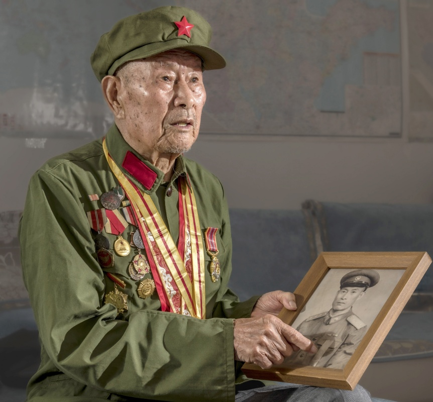 浴血榮光丨致敬抗戰老戰士——武漢安-云南能投軍創(chuàng  )產(chǎn)業(yè)投資有限公司