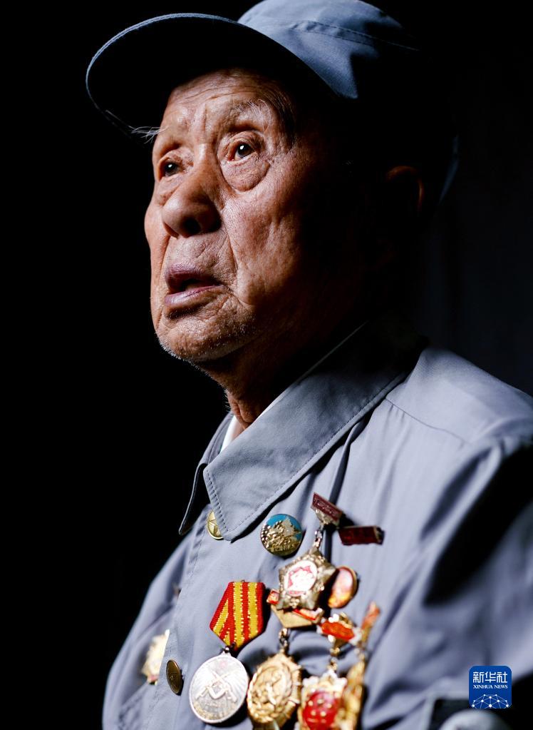1128911863_16603514587481n.jpeg 浴血榮光丨致敬抗戰老戰士——孫國元-云南能投軍創(chuàng )產(chǎn)業(yè)投資有限公司