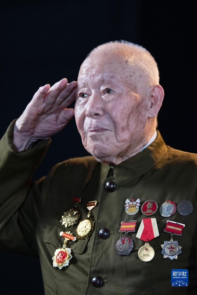 浴血榮光｜致敬抗戰老戰士——趙洪河-云南能投軍創(chuàng  )產(chǎn)業(yè)投資有限公司