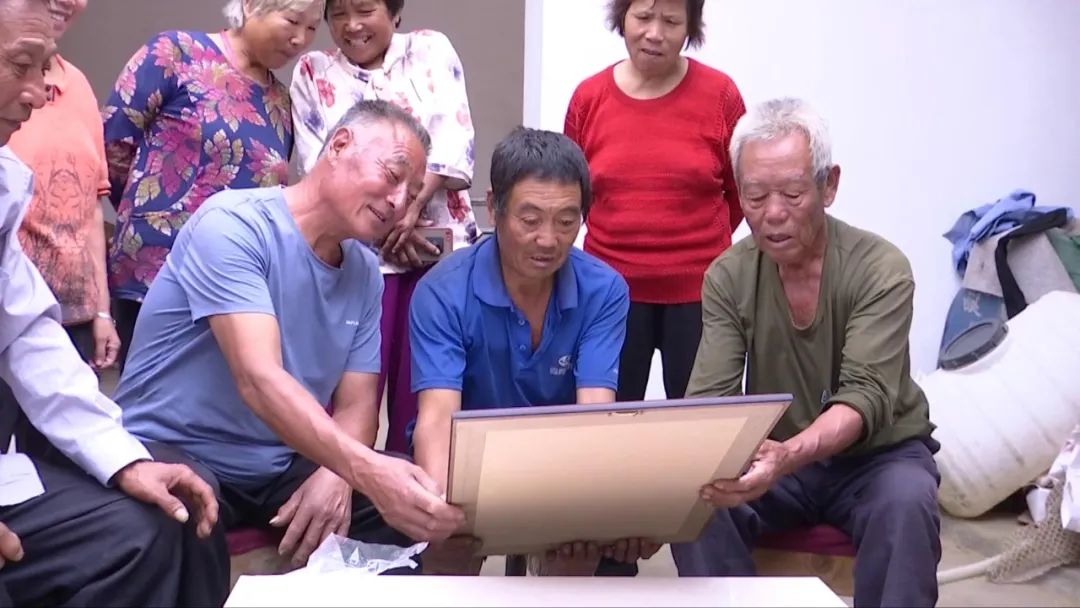 70多年后的這場(chǎng)“相見(jiàn)”，破防了……-云南能投軍創(chuàng  )產(chǎn)業(yè)投資有限公司