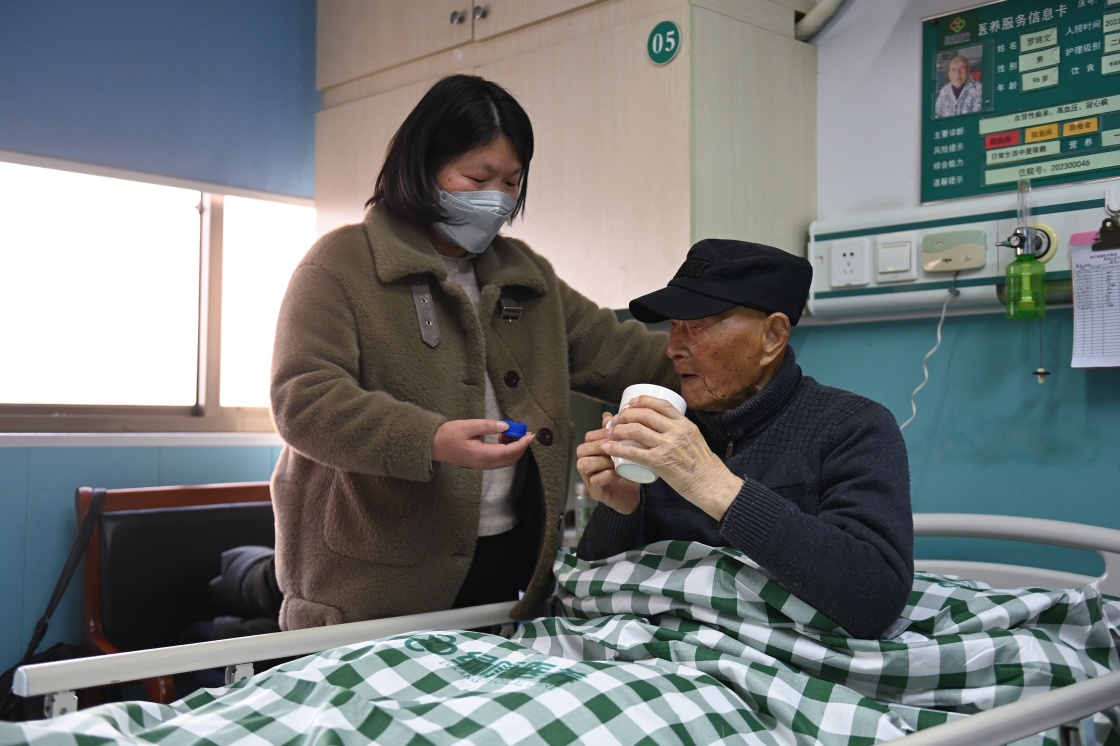 16210492_ff3ded080c12e34c612ae941f3a6170f.jpg 老戰士羅錦文深藏功名的“平凡”人生-云南能投軍創(chuàng )產(chǎn)業(yè)投資有限公司