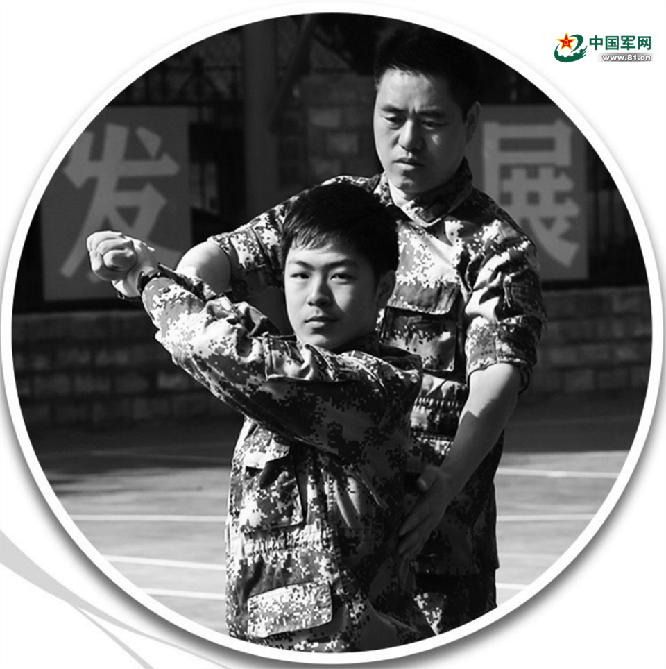 全民國防教育日特別策劃丨走近4位“兵教師”，聆聽(tīng)他們哺育新苗的故事-云南能投軍創(chuàng  )產(chǎn)業(yè)投資有限公司