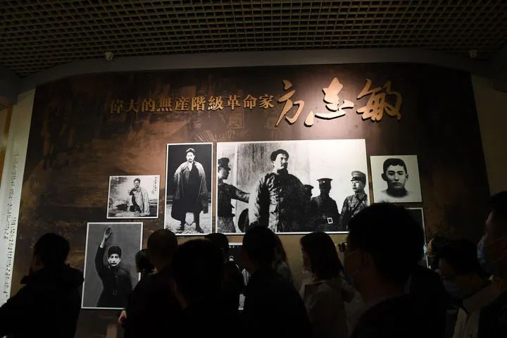 新華社：愿得此身長(cháng)報國——寫(xiě)在第十個(gè)烈士紀念日到來(lái)之際-云南能投軍創(chuàng  )產(chǎn)業(yè)投資有限公司