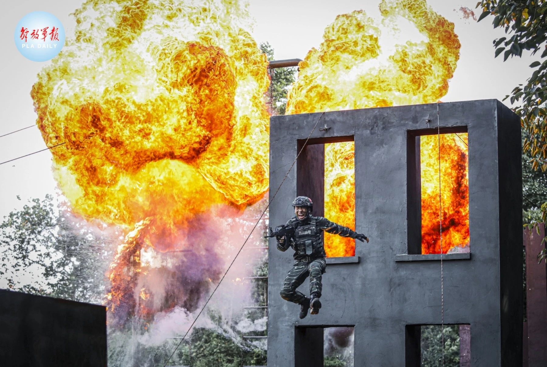 “今天，我退役了……”揮淚告別，他們踏上新征程-云南能投軍創(chuàng  )產(chǎn)業(yè)投資有限公司