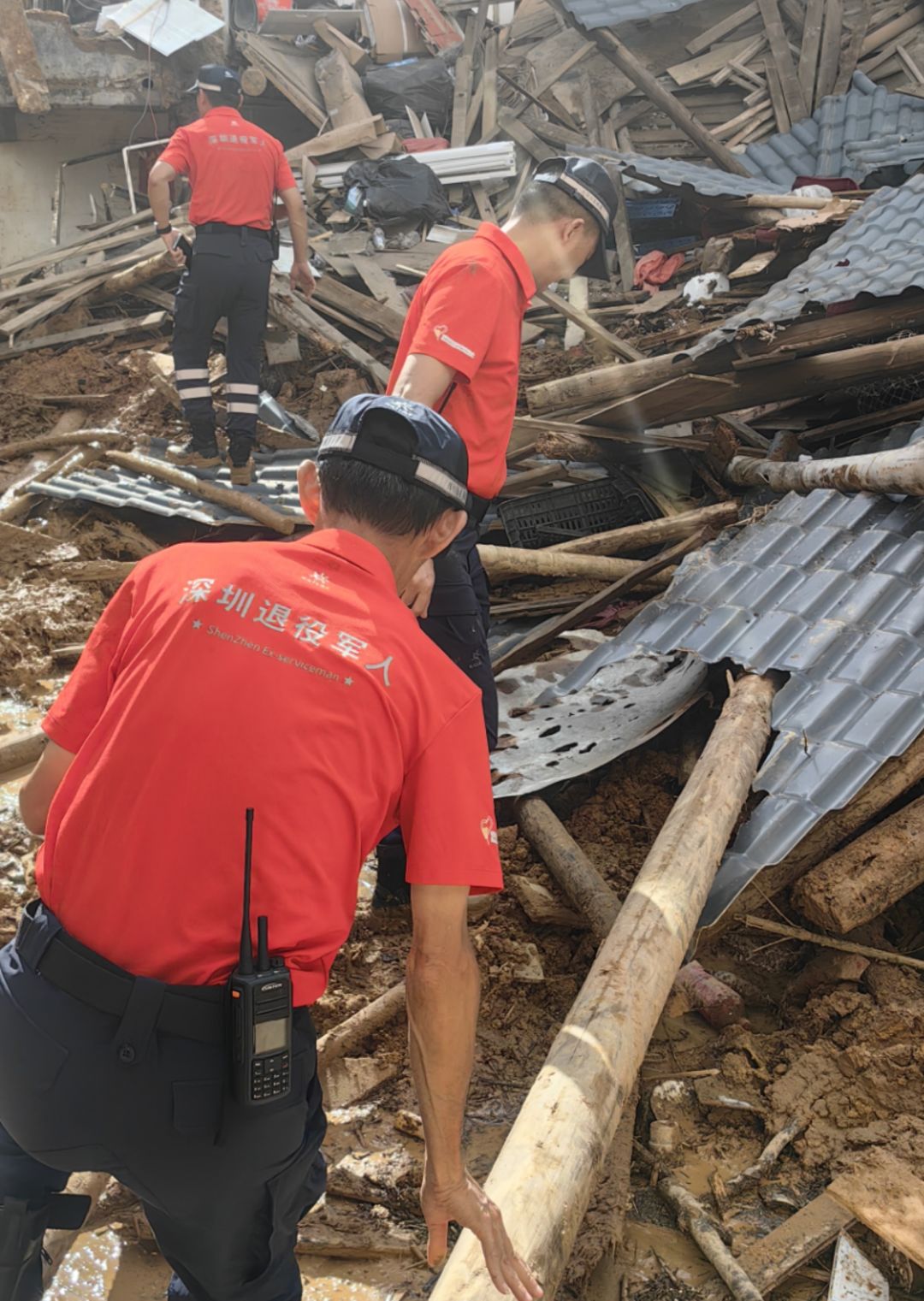 99158ef93c.jpeg “純粹救援者”的軍人烙印-云南能投軍創(chuàng )產(chǎn)業(yè)投資有限公司